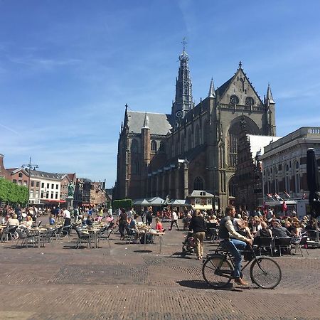 Hotel Carillon Haarlem Bagian luar foto