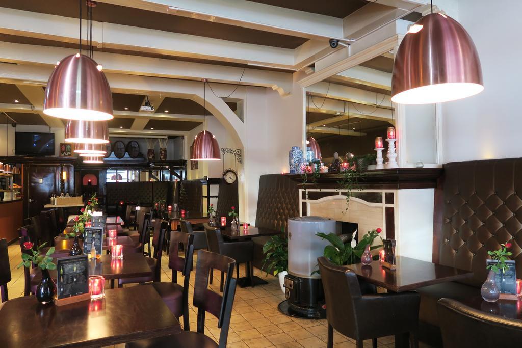 Hotel Carillon Haarlem Bagian luar foto